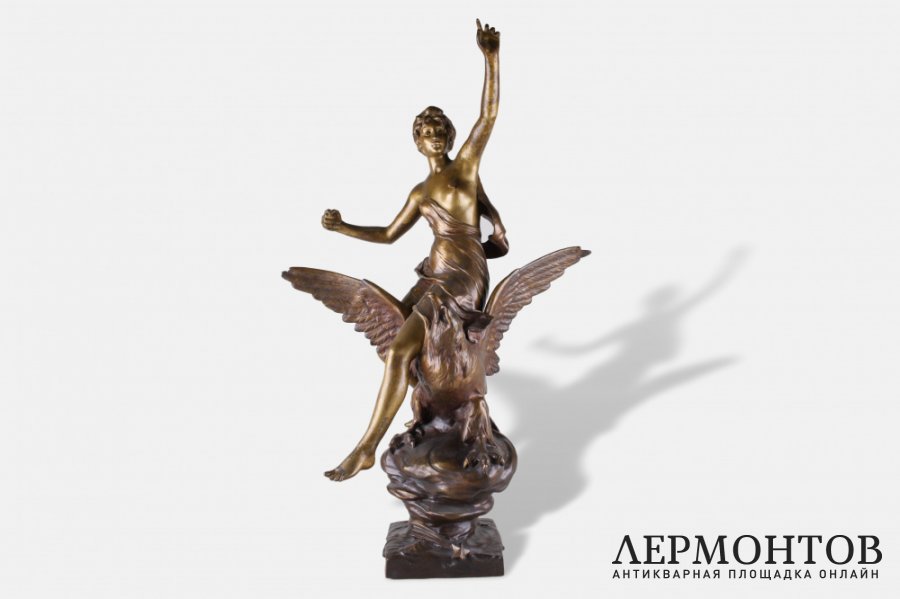 Скульптура Геба и орел Зевса. Скульптор J.Levasseur. Бронза.Франция.