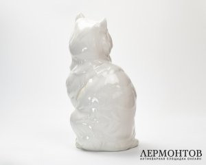 Статуэтка «Белый персидский кот». Фарфор, Hutschenreuther, Германия, 1970-е годы