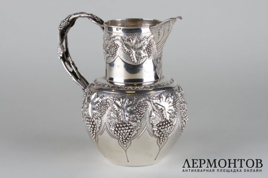Кувшин для воды. Серебро 800 пробы. Португалия, 1886-1938 гг.