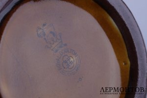 Кувшин под виски. Royal Doulton England. Фаянс, начало XX века.