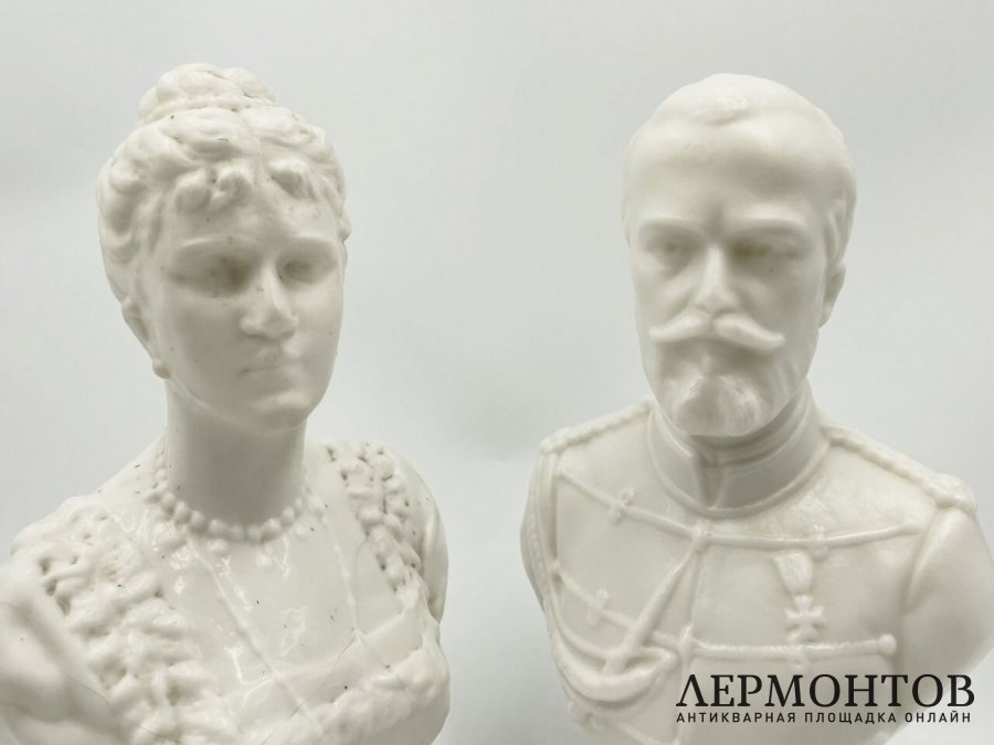 Император Николай II и Императрица Александра Федоровна. Молочное стекло.