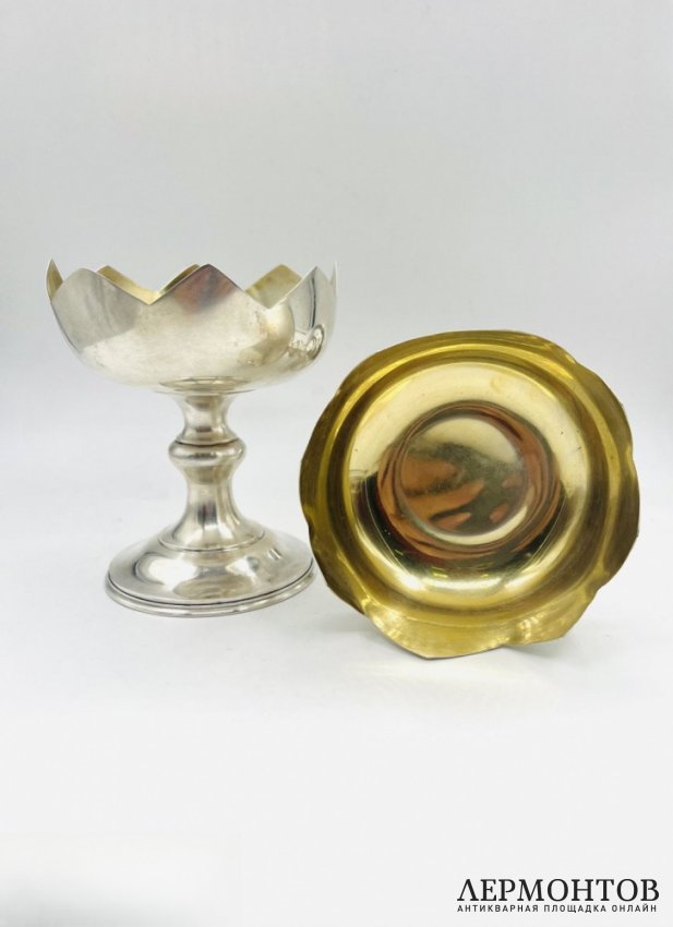 Парные креманки «Кувшинки». Серебро 84 пробы, Россия, 1899–1908 годы
