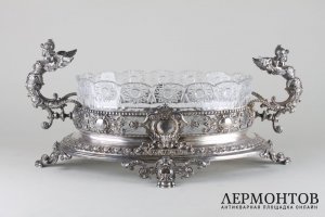 Ваза для фруктов с ручками в виде валькирий. Серебро 800 пробы. Германия.