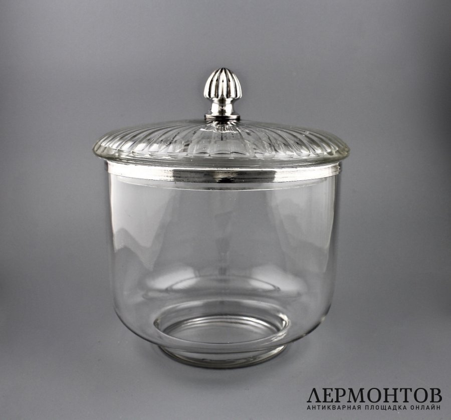 Большая бисквитница. Серебро 950, стекло. Франция, 1900-е.