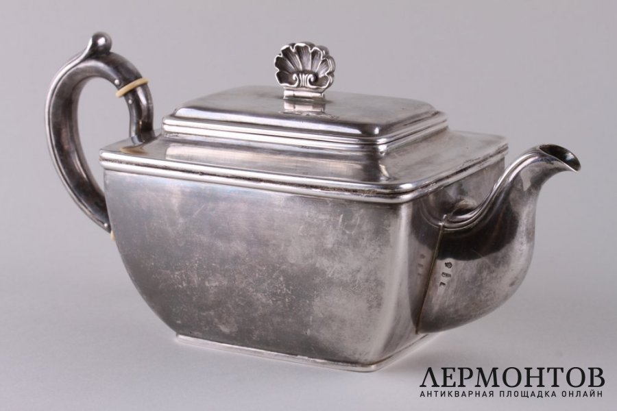 Чайник заварочный. Wiberg. Серебро 84 пробы. Российская империя, 1852 год.
