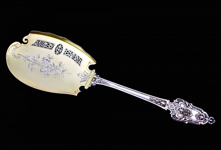 Сервировочный набор для десерта в футляре. Серебро 950 пробы. Франция