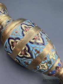 Вазочка для цветов с эмалью шамплеве. Бронза, золочение, Франция, конец 19 века
