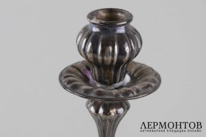 Парные канделябры на три свечи. Серебро 800 пробы. Италия, XX век.