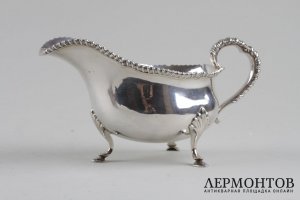 Соусник в классическом стиле. Atkin Brothers. Серебро 925 пробы. Англия, 1912 год.