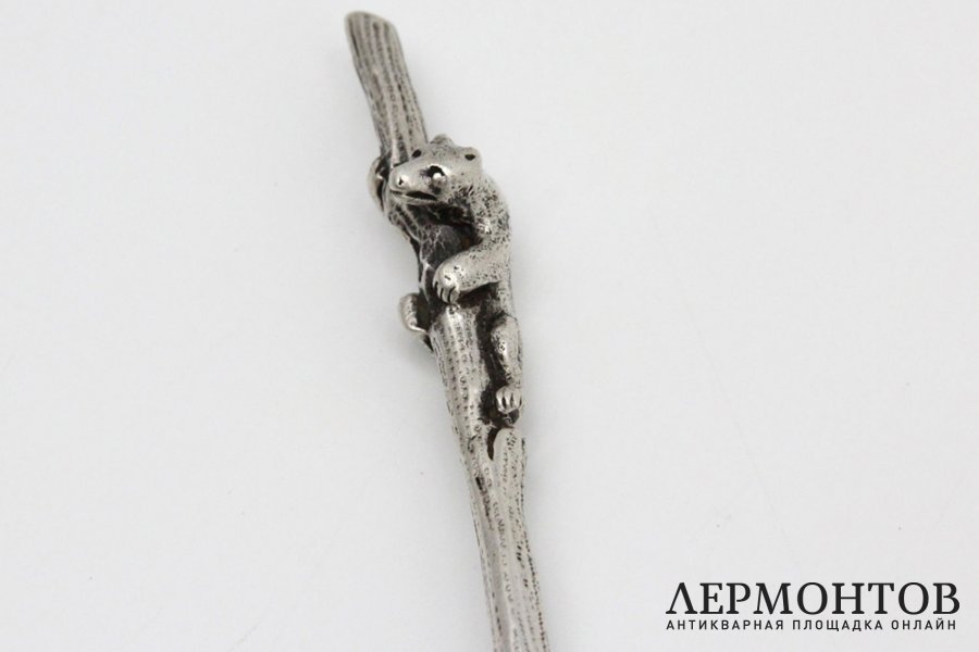 Чайная ложка медведь. Серебро 84 пробы. Россия, 1908 год.