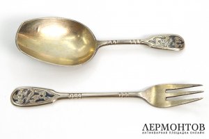 Вилка и совочек для сахара. Российская Империя, 1880-е гг. Серебро 84 пробы, чернение