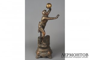 Скульптура Вратарь. Франция, Париж, 1930-е гг. Шпиатр.