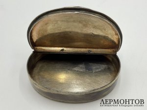 Табакерка Петр 1. Россия, 1 треть 19 века. Серебро 84 проба, чернь.
