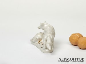 Статуэтка «Лиса». Фарфор, Royal Dux, Чехословакия, 1950 год