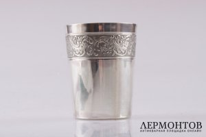 Стакан с узором рококо. Серебро 950 пробы. Франция