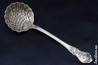 Ложка для сахарной пудры. Серебро 950. Франция