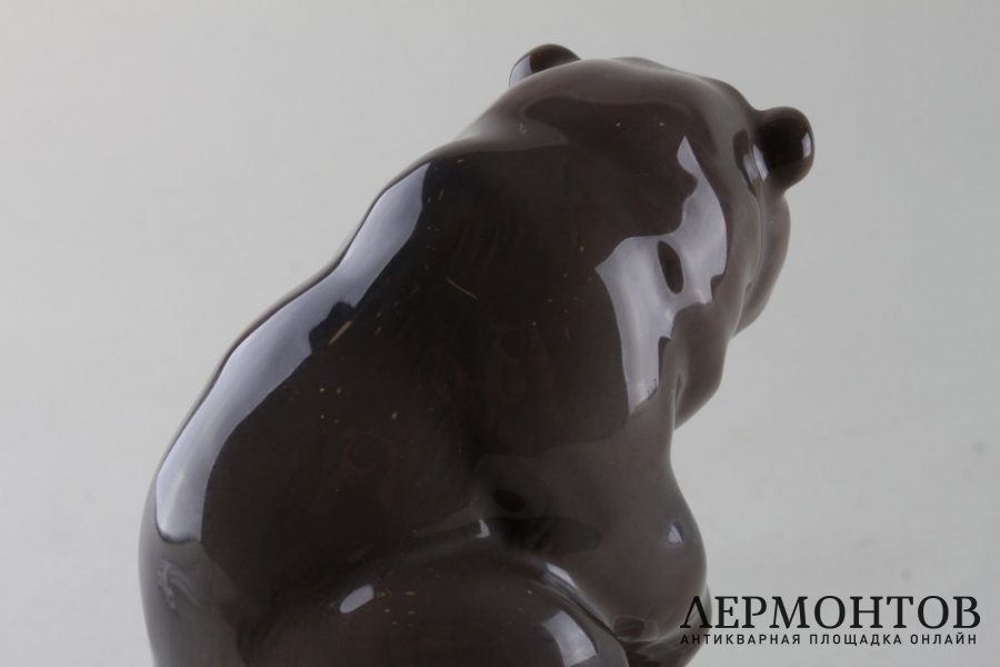 Медведь. Фарфор, роспись. Германия, Rosenthal, G. Schliep, 1924
