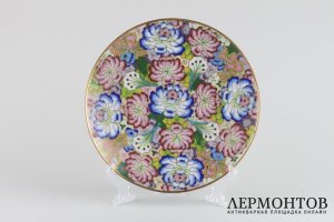 Блюдо с флоральным орнаментом. Клуазоне. Китай, 1950-70-е гг.