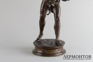 Скульптура Победитель с гальским петухом. Франция, авт. Henri Honore Ple, кон. 19 в.