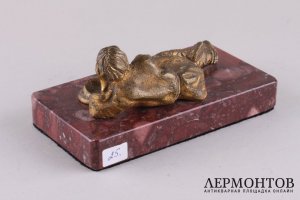 Пресс-папье Лежащий мужик. Бронза, Россия, 19 век.