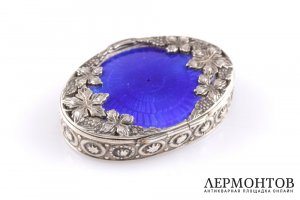 Таблетница. Серебро 84 пробы. Российская империя, 1908-1917 годы.