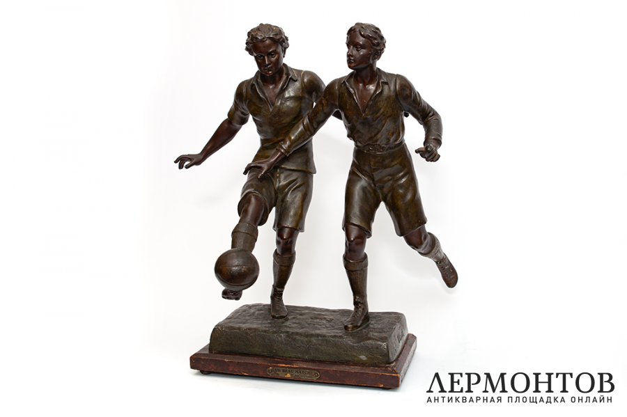 Скульптура Футболисты. Металл, патина. Франция, Париж. 1920-1930-е гг. 