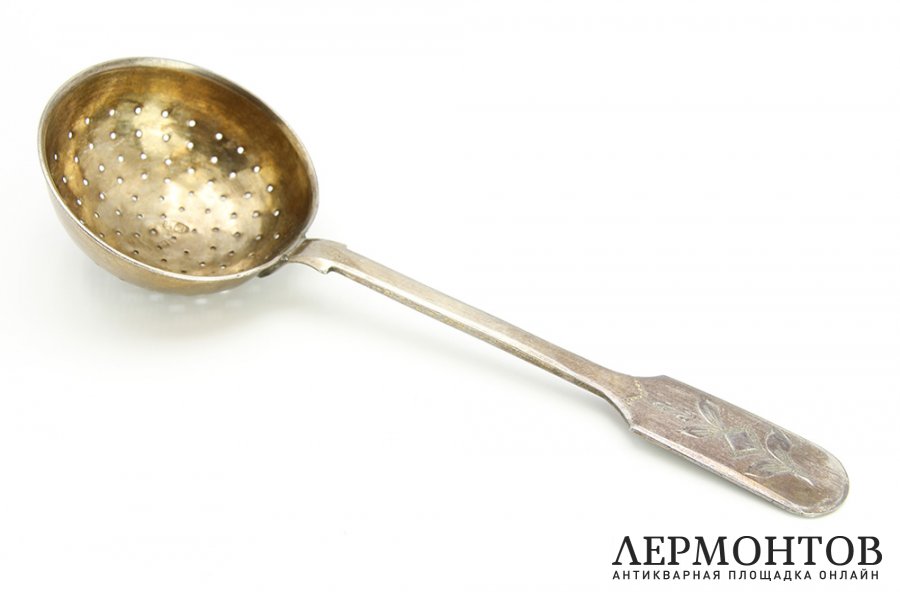 Ситечко для чая. Серебро 84 пробы. Россия, 1899-1905.