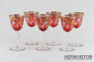 Комплект бокалов с изображением роз. Богемское стекло, полихромная роспись. 6 шт, винтаж.