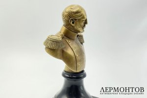 Бюст Император Николай I. Россия, 1860-е гг. Бронза, мрамор.