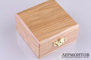 Таблетница пилюльница. Россия, Москва, мастер Густав Клингерт, кон.19 в. Серебро 84.