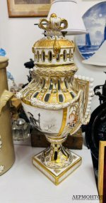Ваза «Галантная сцена». Фарфор, живопись, Castel Limoges, Франция, начало 20 века