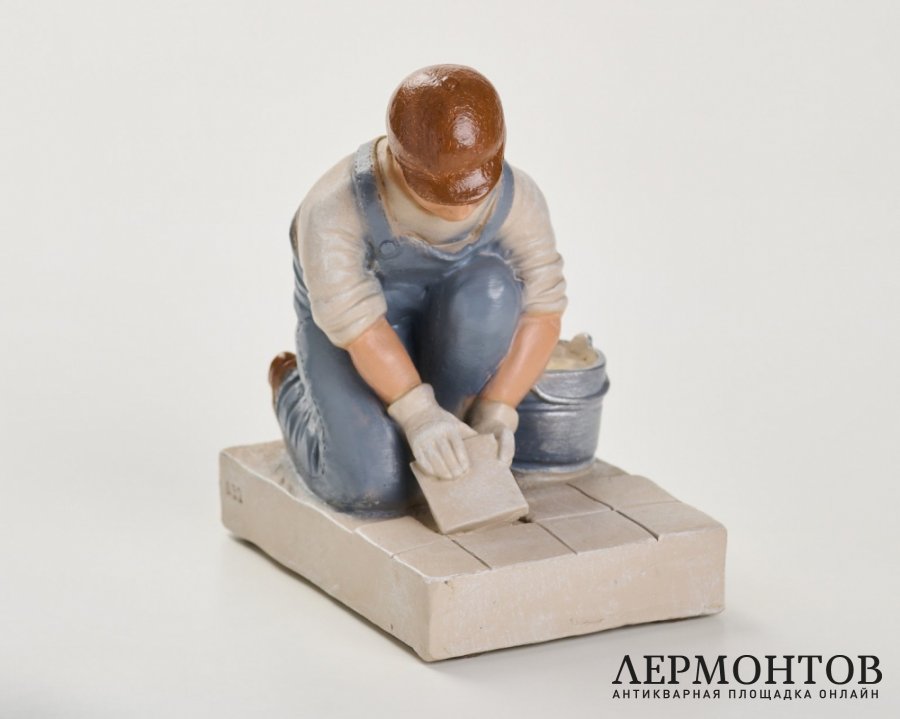 Статуэтка «Плиточник». Гипс, Perkeo, Нидерланды, 1970-е годы