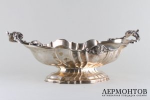 Ваза для фруктов на ножке с ручками. Серебро 800. Италия, пер. пол. XX в.