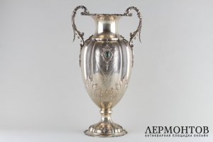 Ваза для цветов с ручками. Серебро 800 пробы. Италия, пер. пол. XX века.