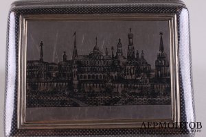 Портсигар с черневым рисунком. Серебро 84 пробы. Россия, 1888 год.
