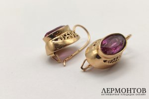 Винтажные серьги с розовыми корундами. Красное золото 583 пробы. СССР, 1960-80-е гг.