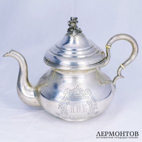 Чайный и кофейный сервиз. Варьюс Иоган. Серебро 84. Российская империя