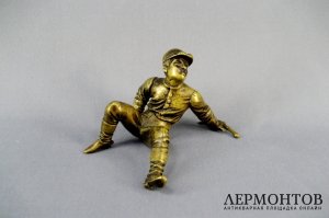 Пресс для бумаг Упавший жокей. Бронза. Европа, XIX век.