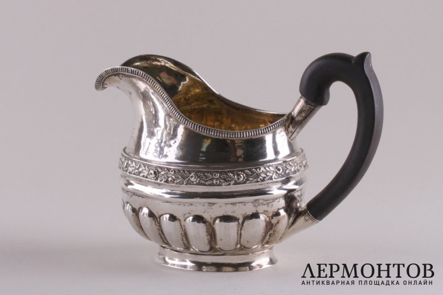 Чайный сервиз в стиле ампир. Серебро 84, золочение. Россия, пер. пол. XIX в.