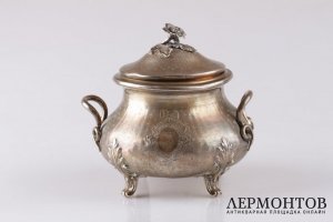 Сахарница в технике гильоше. Серебро 950 пробы, патина. Франция
