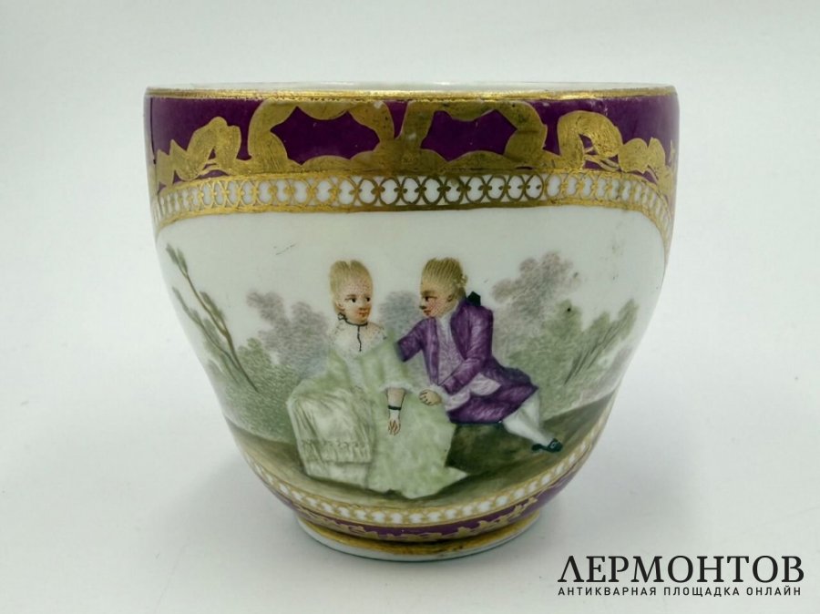 Чашка с галантной сценой. Meissen, 18 век. Фарфор, роспись.