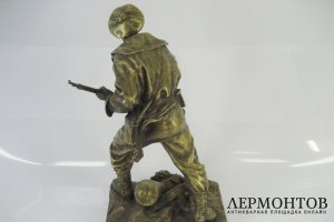 Кабинетная бронза. Морской пехотинец. Франция, вторая половина XIX века.
