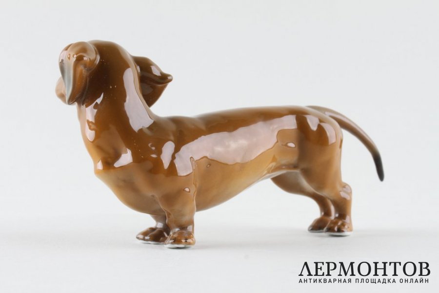 Статуэтка Такса. Фарфор.  Фабрика - Rosenthal, Германия, вторая пол. 20 в.