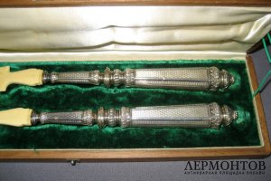 Раздаточный набор. Серебро 950 пробы, кость. Франция, XIX век.