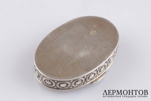 Таблетница. Серебро 84 пробы. Российская империя, 1908-1917 годы.