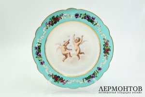 Тарелка Амуры. Россия, Императорский фарфоровый завод, Александр II, 1850-1880-е гг. 