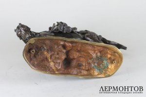 Скульптура Рыцарь, обнажающий меч. Бронза. Европа, 20 век.