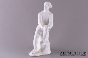 Статуэтка Максим Горький. Фарфор. СССР, ЛФЗ. 1950-е.