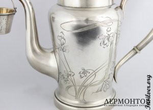 Чайник Art Nouveau. Серебро 84. Россия