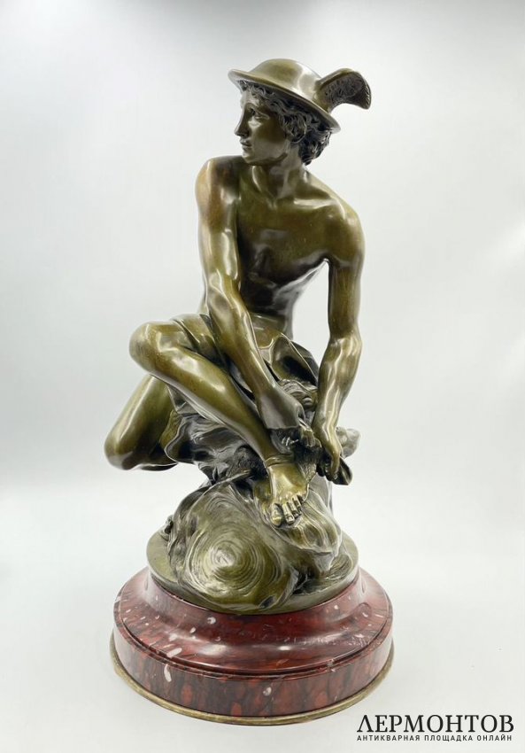 Скульптура Меркурий. Франция, Пигаль, 1870-е гг. Бронза, мрамор.